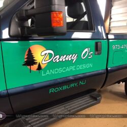 truck lettering, vinyl graphics, vehicle signs, commercial vehicle advertising, morris county nj, kenvil new jersey, 3M graphics