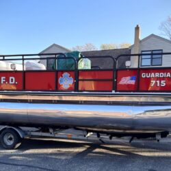 Fire Boat, 3M graphics, vinyl lettering, boat graphics, UAgraphics, Morris County, NJ Lettering