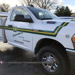Vinyl lettering, truck graphics, commercial vehicle advertising, truck signs, morris county nj, kenvil nj