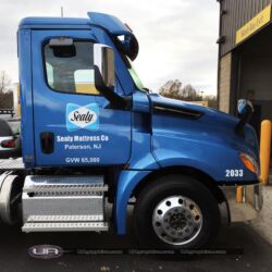 Vinyl lettering, truck graphics, commercial vehicle advertising, truck signs, morris county nj, kenvil nj
