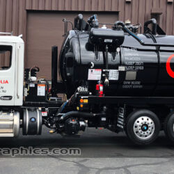 truck lettering, fleet graphics, truck signs, vehicle advertising, vinyl lettering, vinyl graphics, north jersey, morris county, kenvil nj